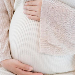 所以这是基🀄础性的，更重要的🥧🕗是，我们🐻🚷现在正在实施🗑©